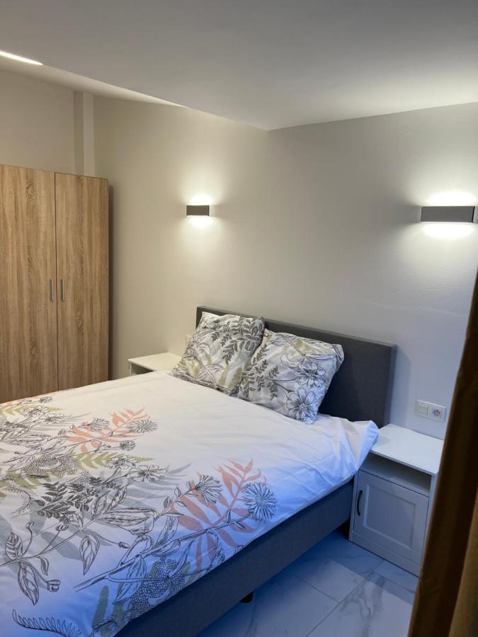 Riverbank Guest House Namur Esterno foto