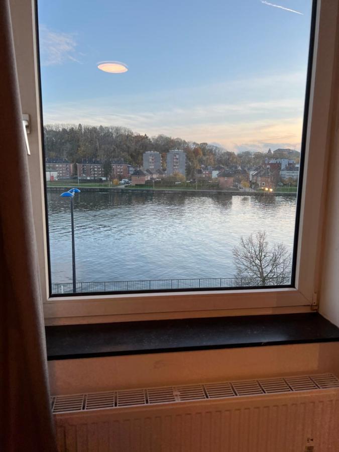 Riverbank Guest House Namur Esterno foto